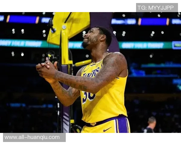 斯玛特对联盟放宽吹罚尺度表示乐观认为可以增加犯规次数以求胜利